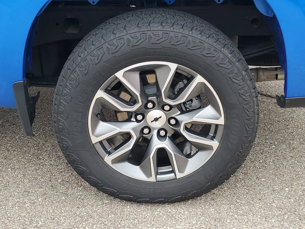 Certified 2025 Chevrolet Silverado 1500 RST w/ Z71 Off-Road Package image 35