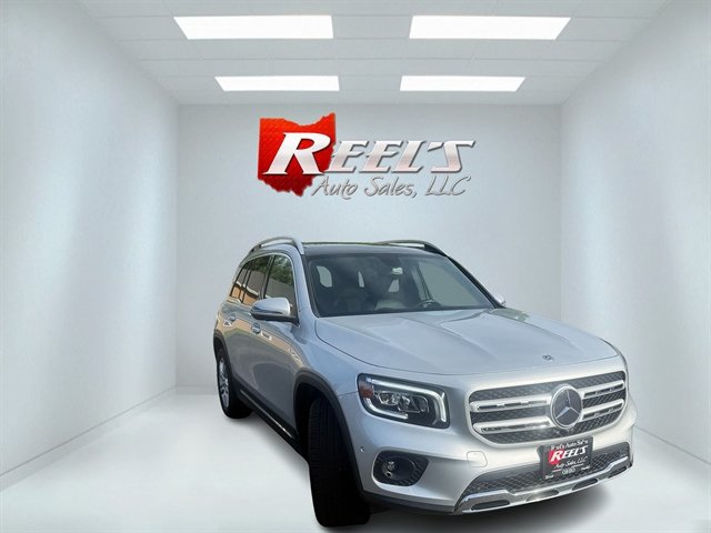 Used 2022 Mercedes-Benz GLB 250 4MATIC image 3