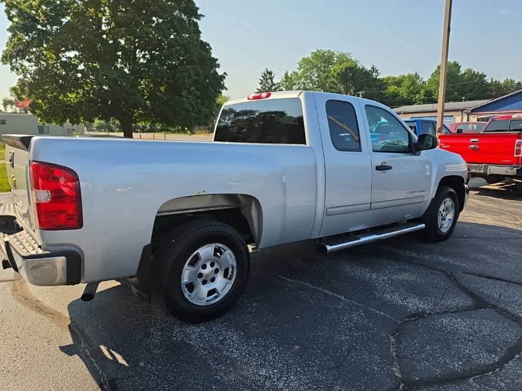 Used 2013 Chevrolet Silverado 1500 LT w/ All-Star Edition RWD image 5