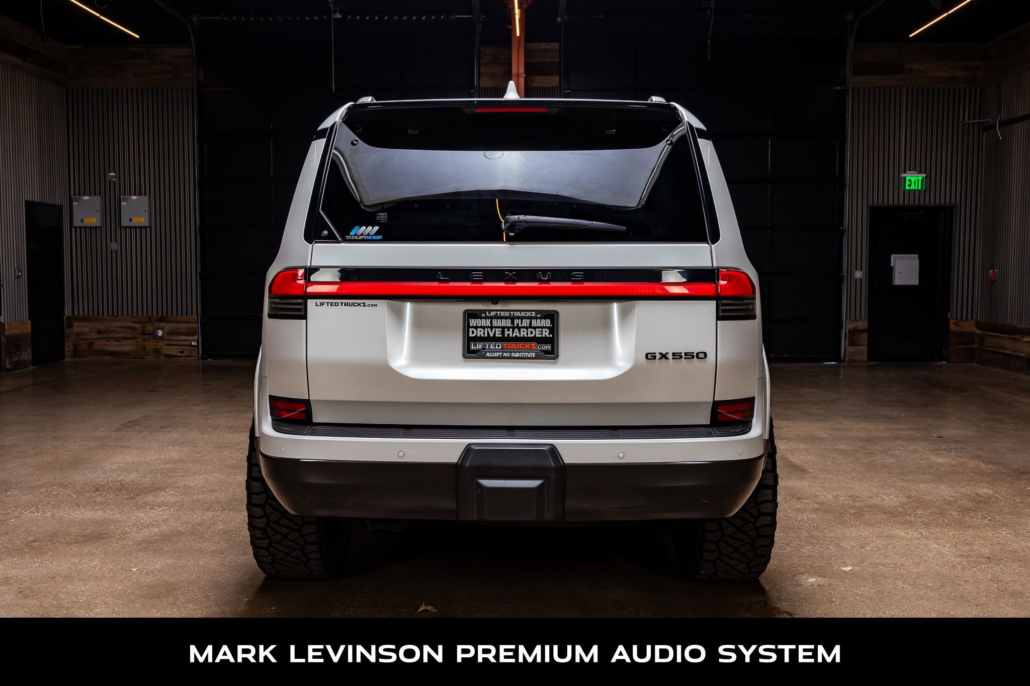 Used 2024 Lexus GX 550 w/ Accessory Package (2T) AWD/4WD image 8