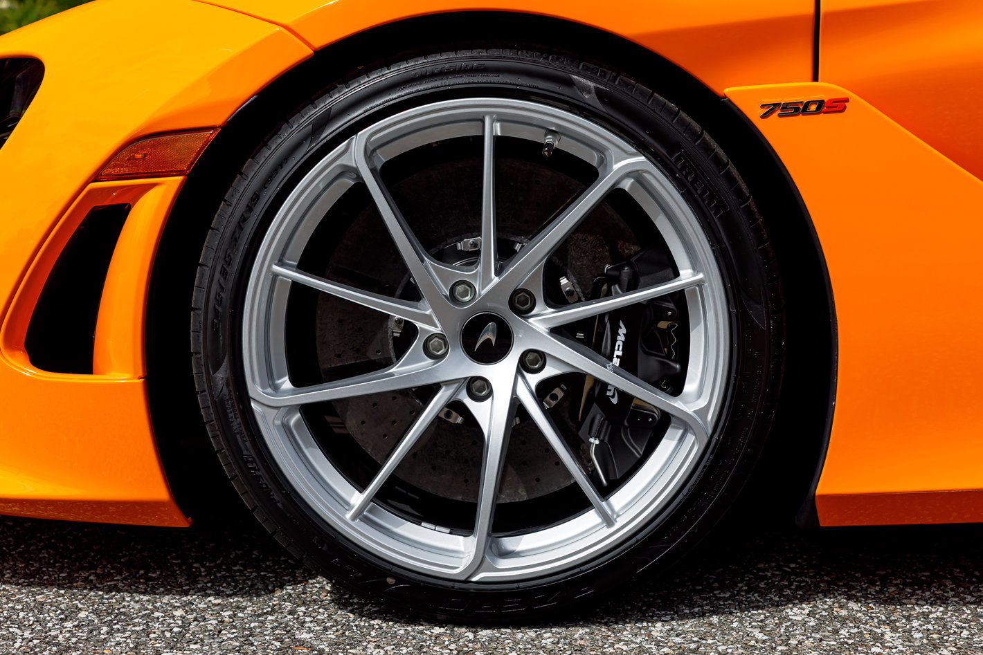 New 2027 McLaren 750S Spider RWD image 35