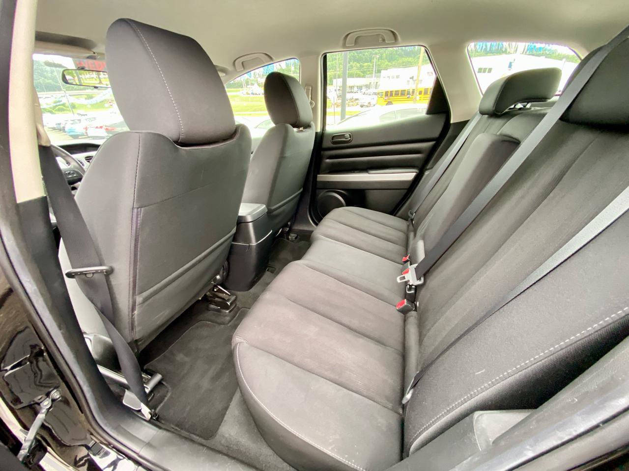Used 2011 MAZDA CX-7 i SV FWD image 13