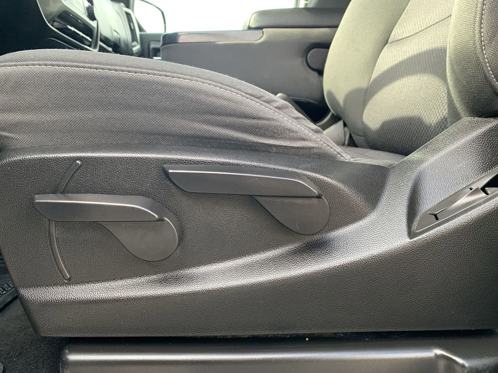 Used 2018 Chevrolet Silverado 1500 LT image 14