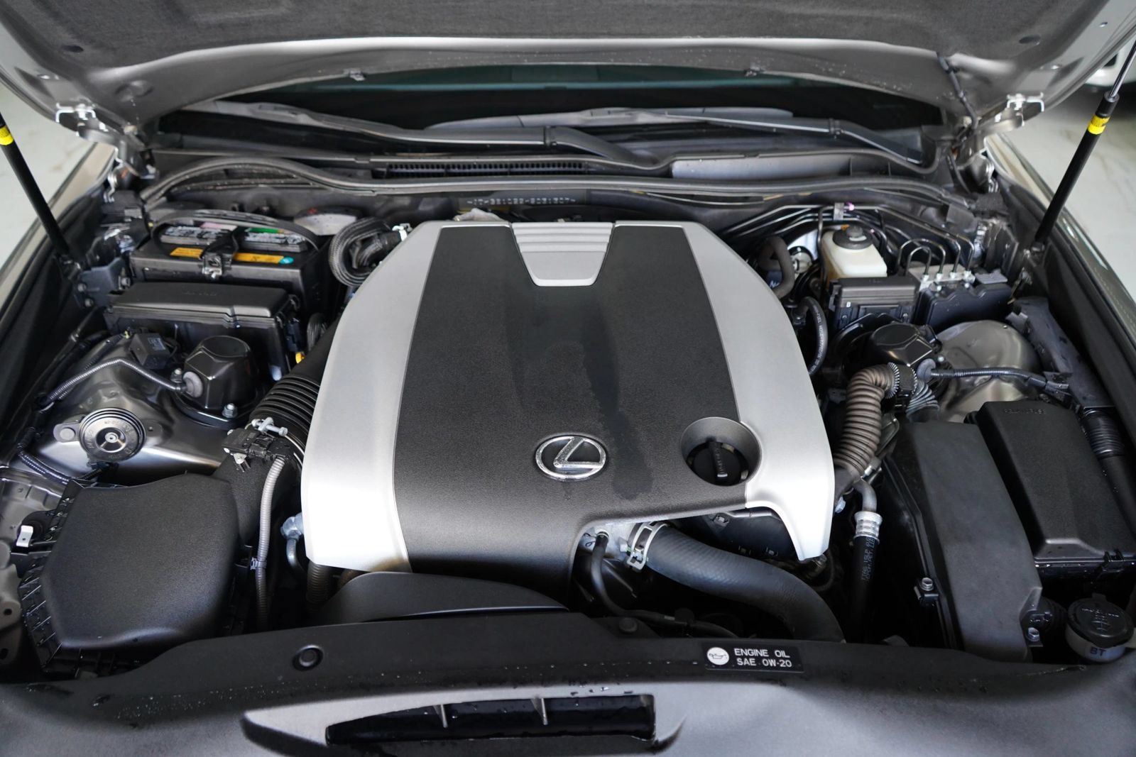 Used 2017 Lexus IS 350 F Sport RWD image 19