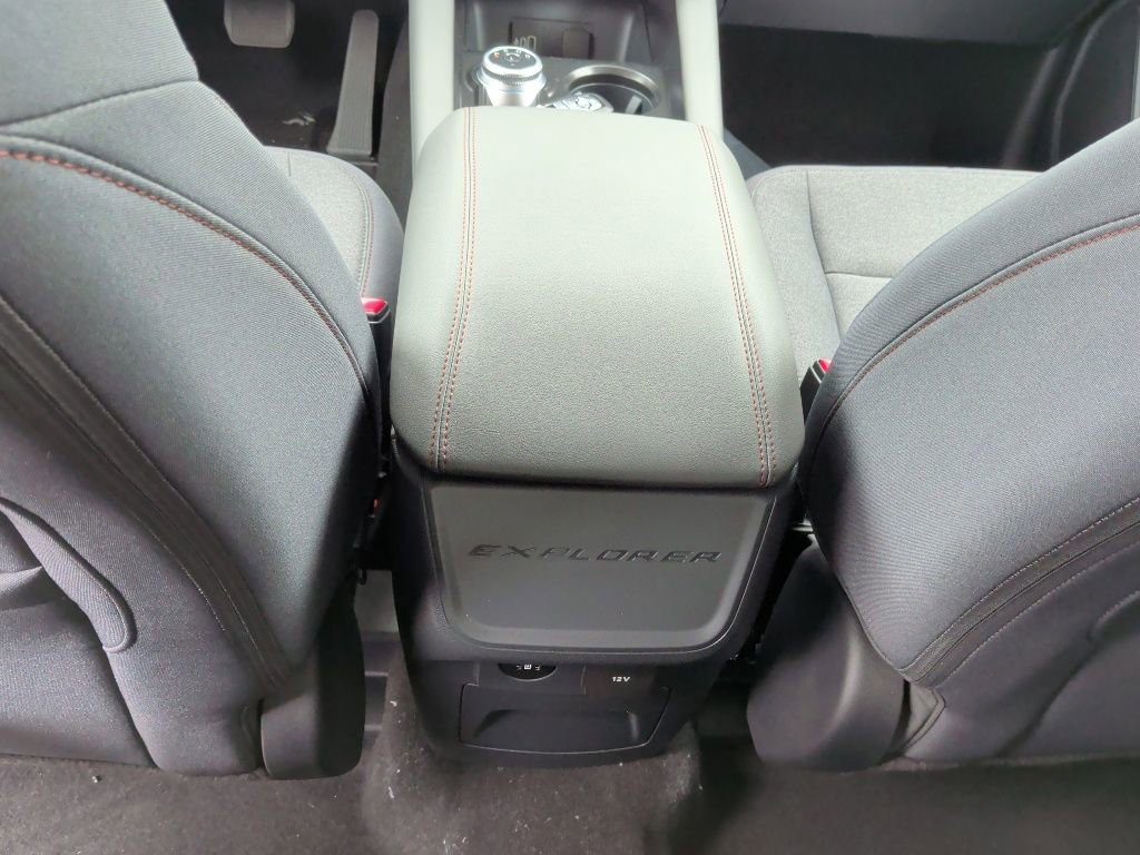 New 2026 Ford Explorer Active RWD image 37