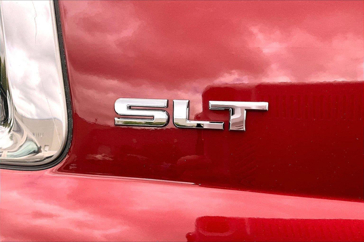 Used 2020 GMC Yukon XL SLT w/ Open Road Package AWD/4WD image 9