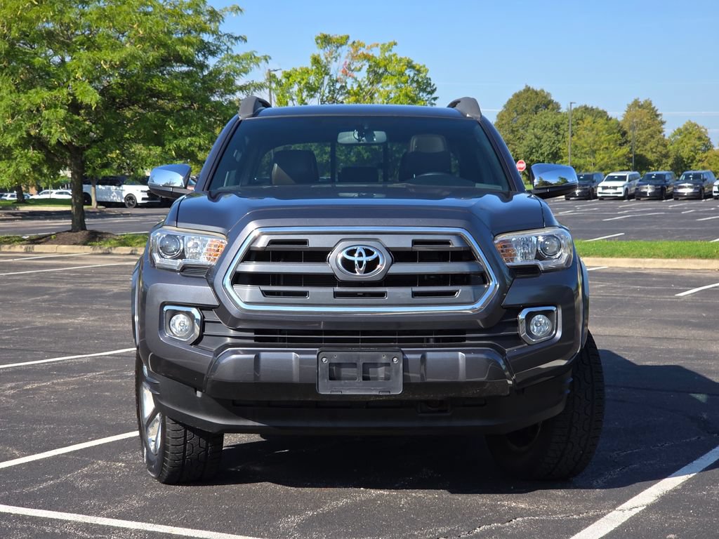 Used 2016 Toyota Tacoma Limited w/ Towing Package AWD/4WD image 24
