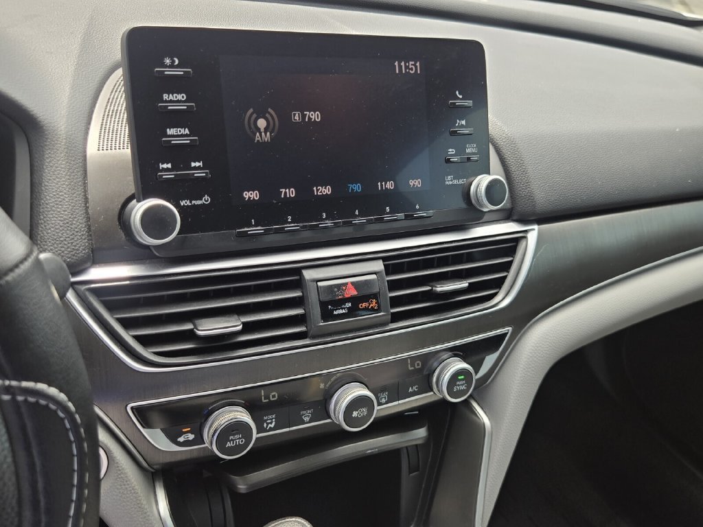 Used 2018 Honda Accord LX image 19
