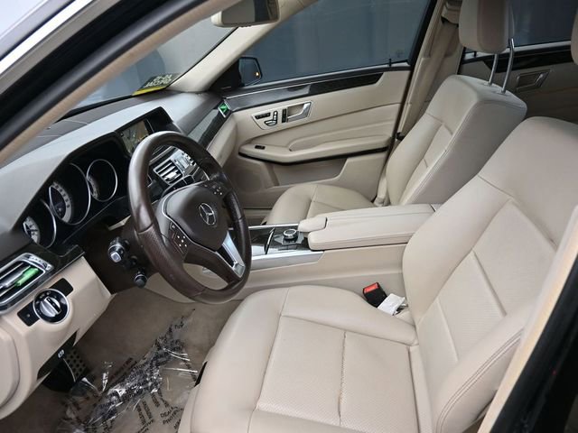 Used 2016 Mercedes-Benz E 350 4MATIC Sedan image 13