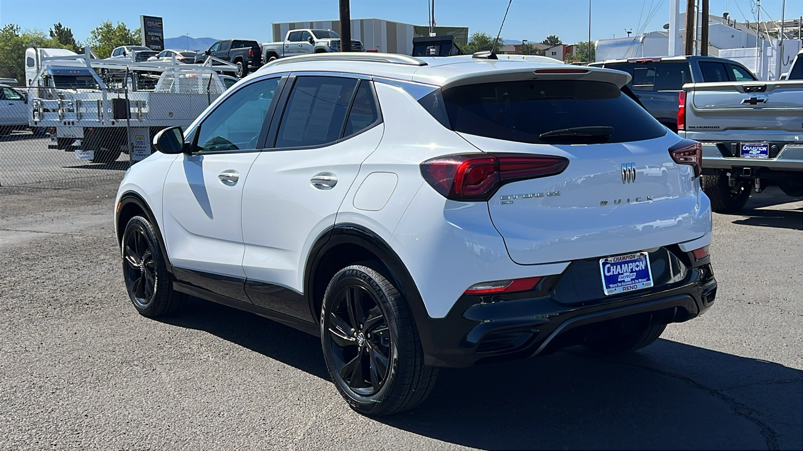 Certified 2024 Buick Encore GX Sport Touring AWD/4WD image 7