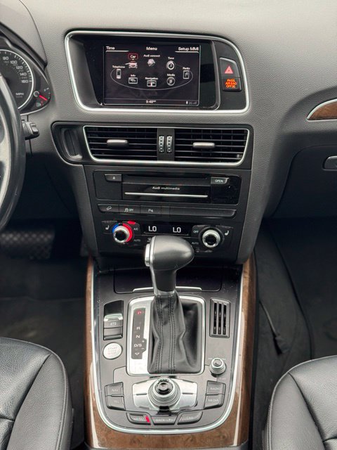 Used 2016 Audi Q5 2.0T Premium Plus AWD/4WD image 17
