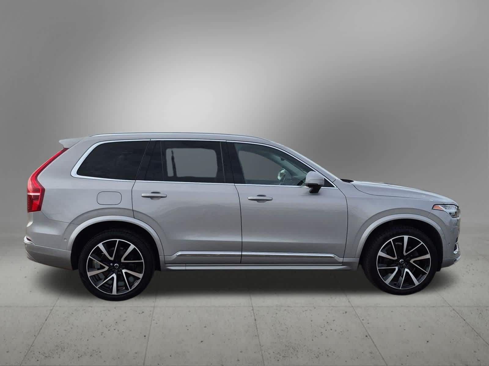 Used 2023 Volvo XC90 B6 Plus w/ Protection Package Premier AWD/4WD image 7