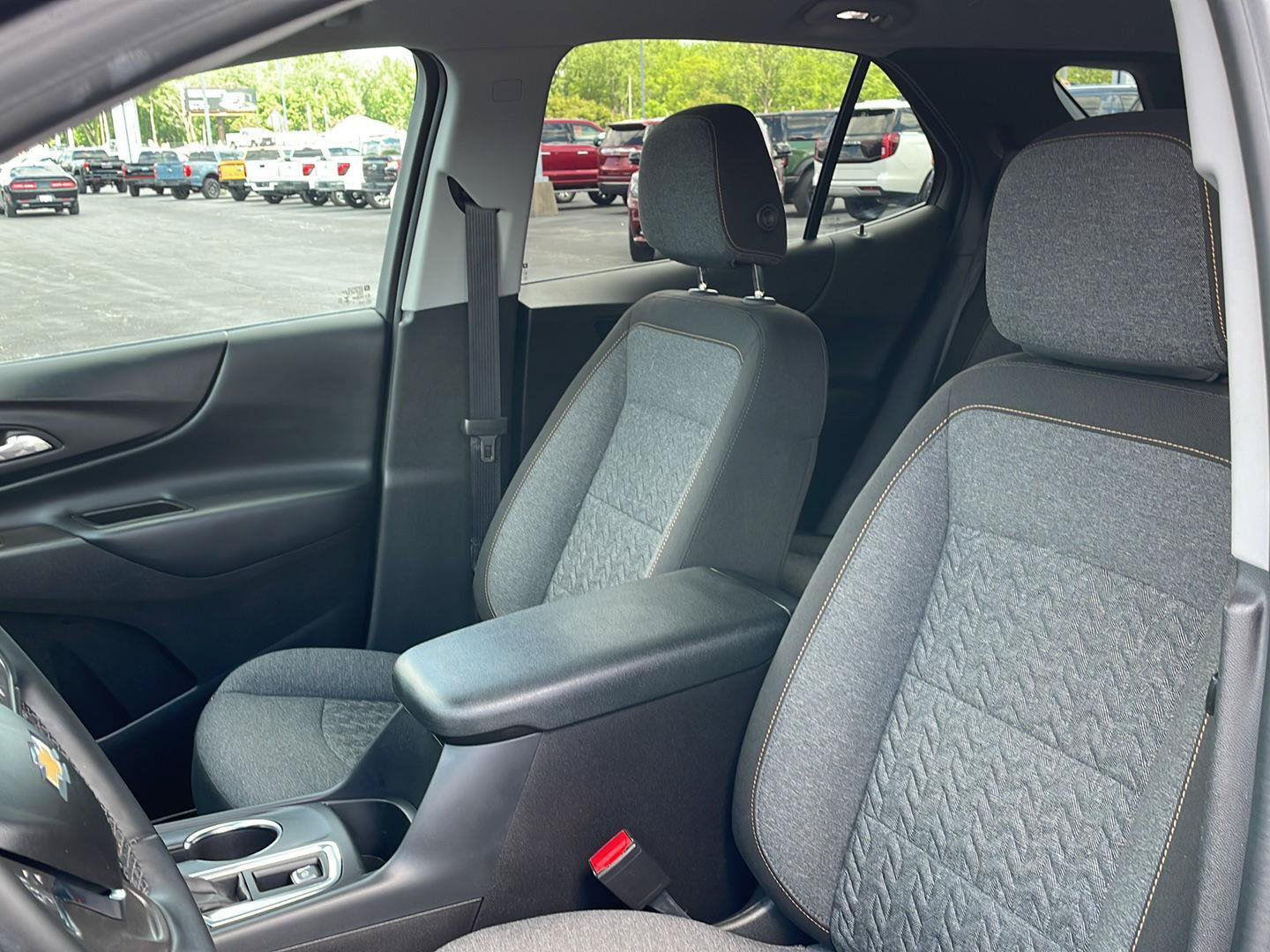 Used 2024 Chevrolet Equinox LT w/ LPO, Floor Liner Package AWD/4WD image 13