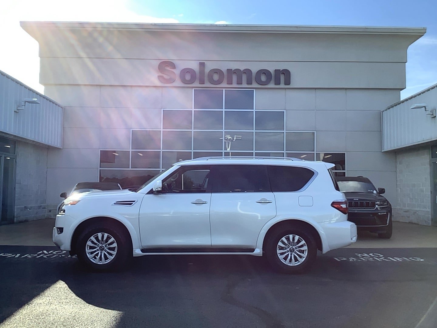 Used 2024 Nissan Armada SV w/ Cargo Package