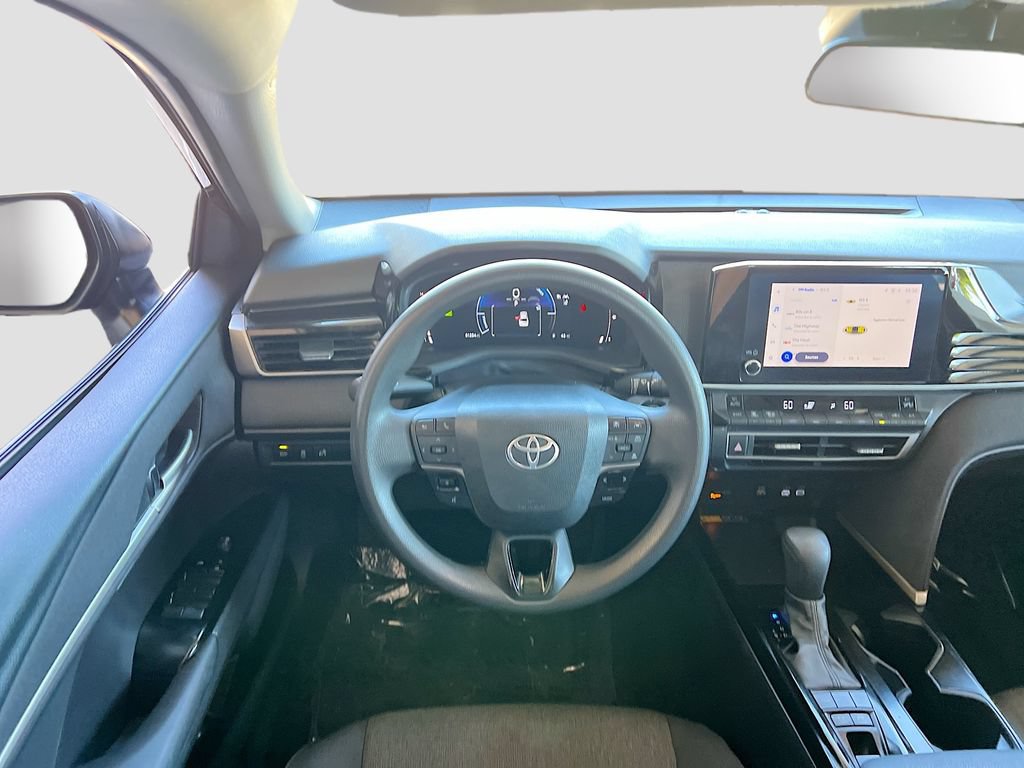 Used 2025 Toyota Camry LE FWD image 20