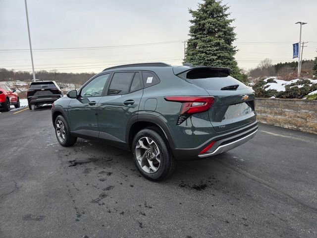 New 2026 Chevrolet Trax LT w/ LT Convenience Package image 2