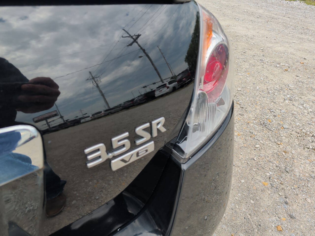 Used 2011 Nissan Altima 3.5 SR w/ 3.5SR Premium Pkg FWD image 12