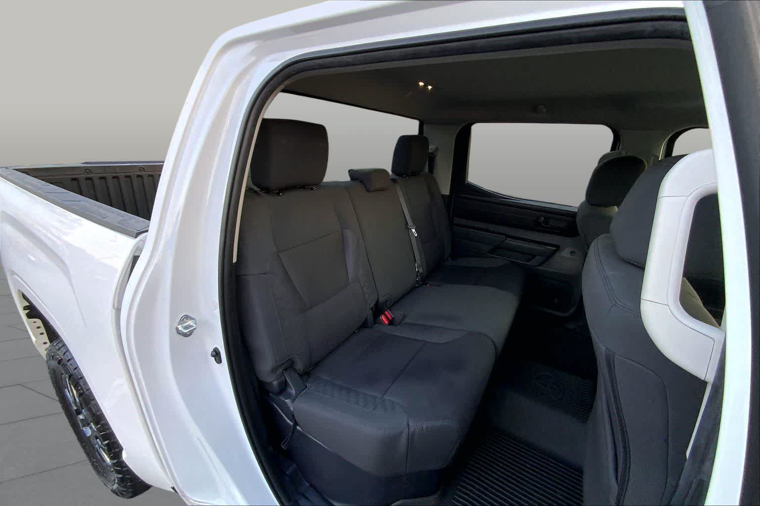 Used 2024 Toyota Tundra SR AWD/4WD image 19