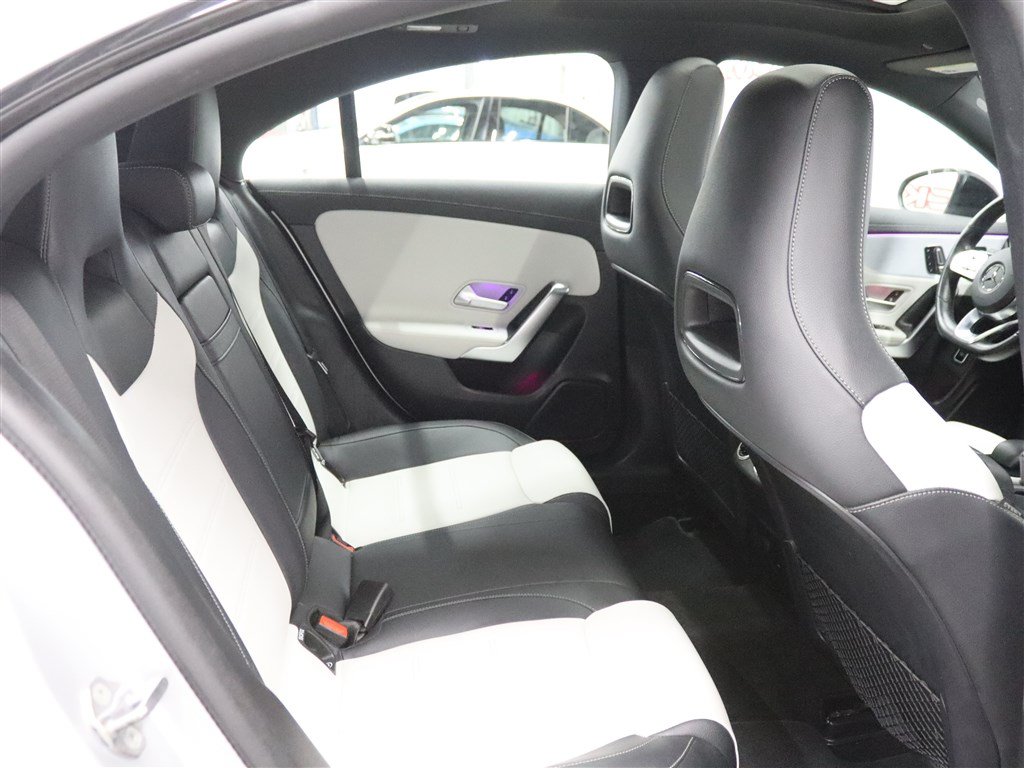 Used 2022 Mercedes-Benz CLA 35 AMG 4MATIC image 21
