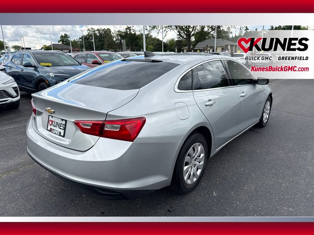Used 2016 Chevrolet Malibu L FWD image 9