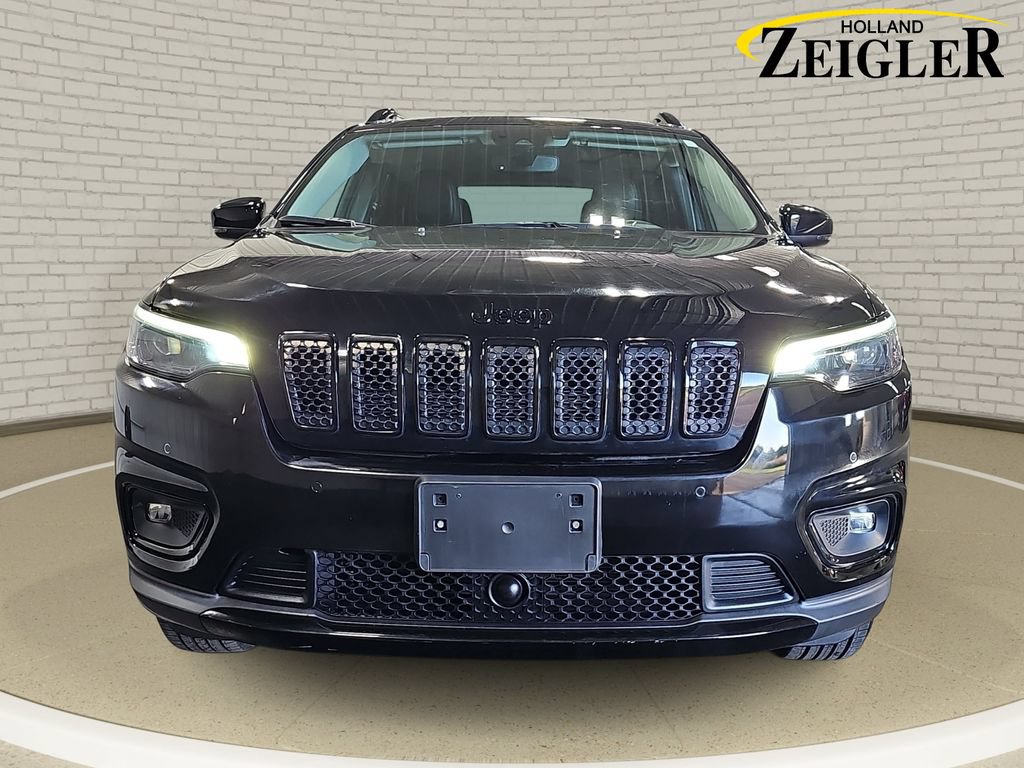 Used 2023 Jeep Cherokee Altitude Lux AWD/4WD image 2