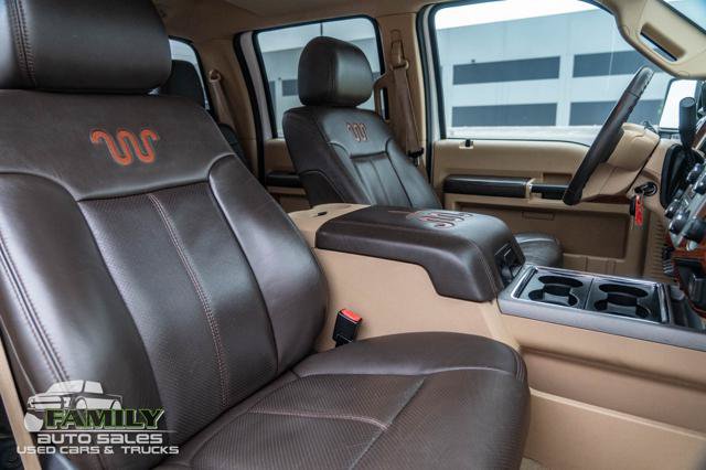 Used 2015 Ford F250 King Ranch w/ FX4 Off-Road Package AWD/4WD image 26