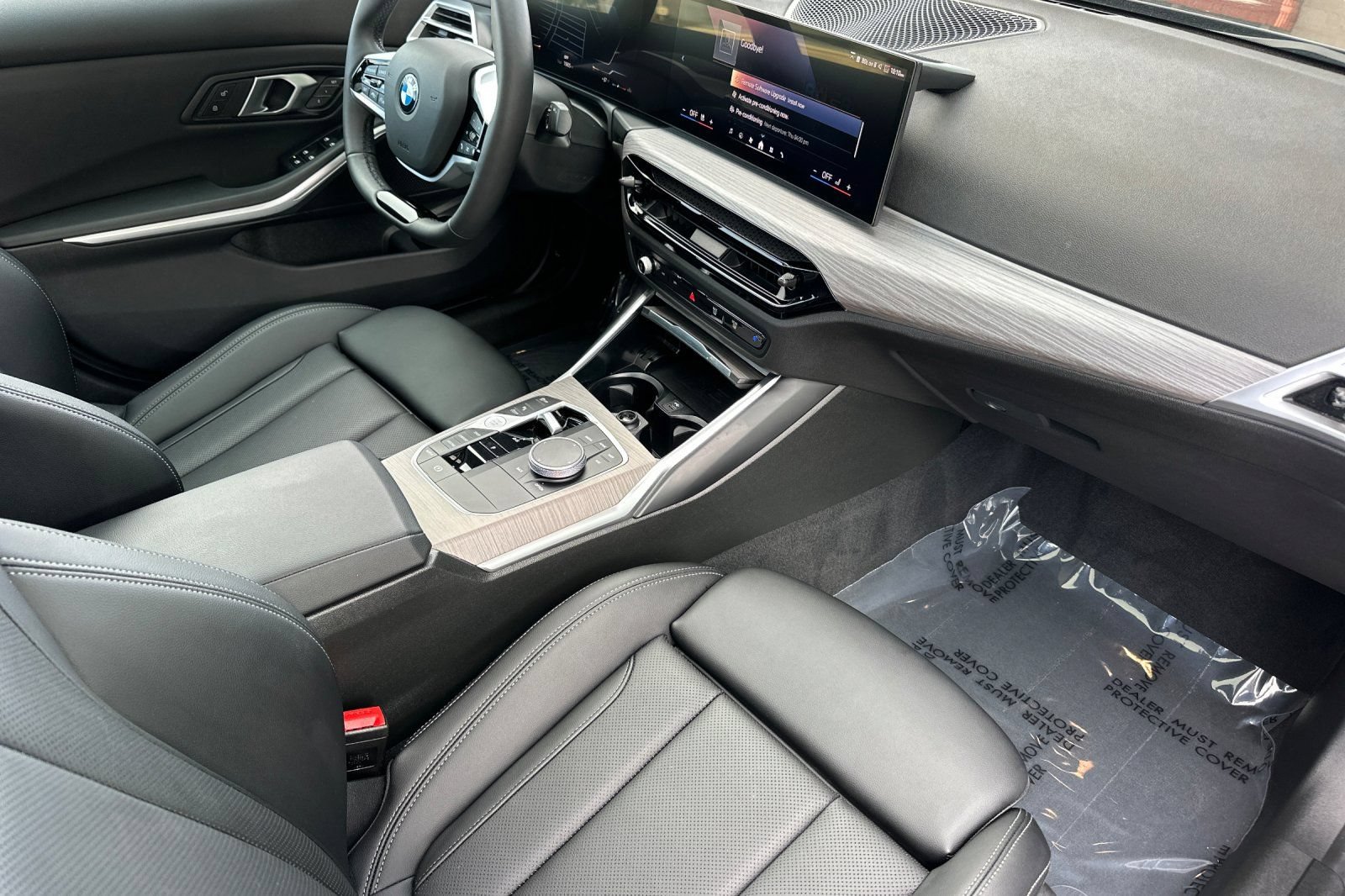 Used 2026 BMW 330i xDrive Sedan AWD/4WD image 14