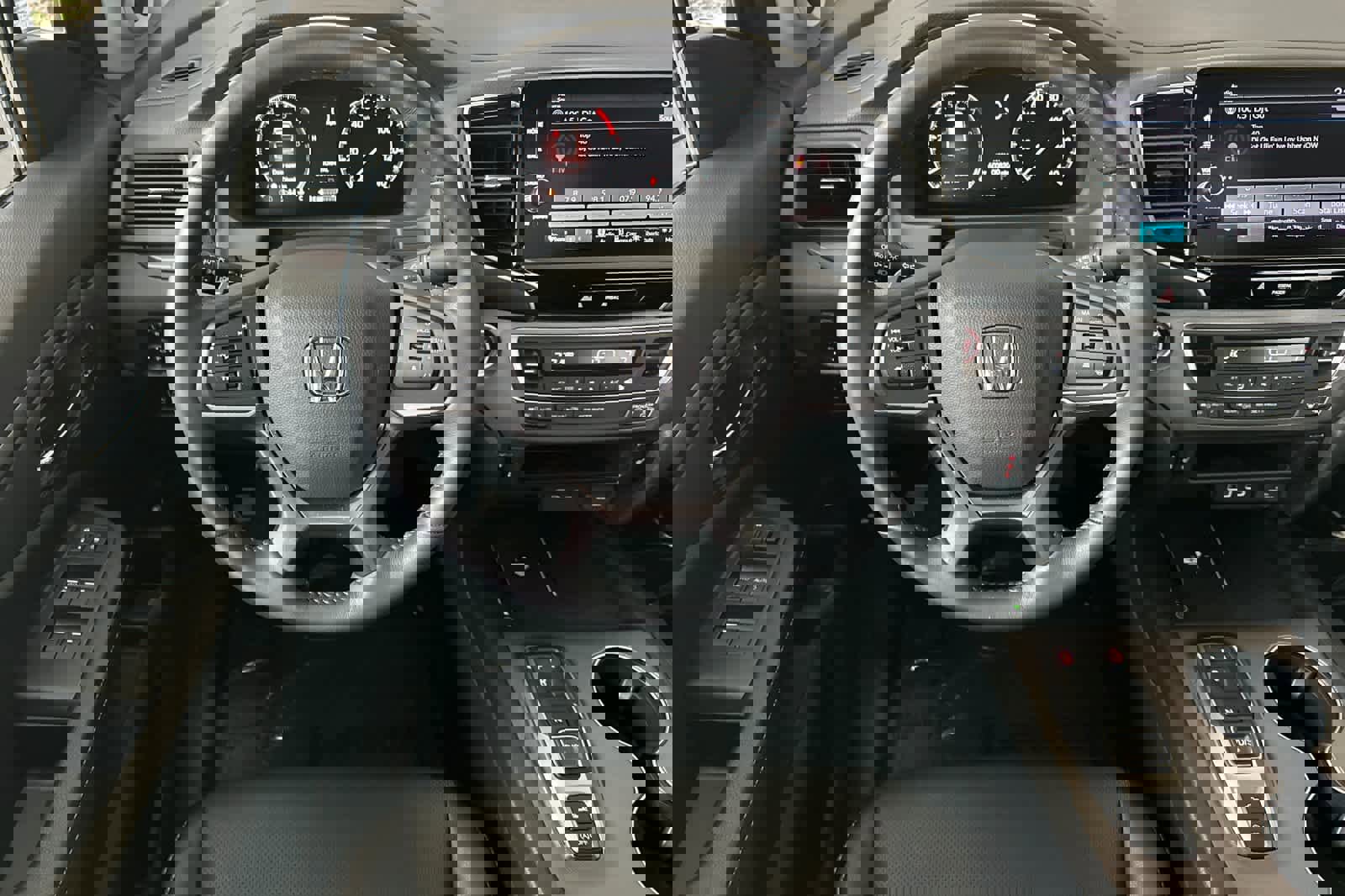 Used 2025 Honda Ridgeline RTL image 15