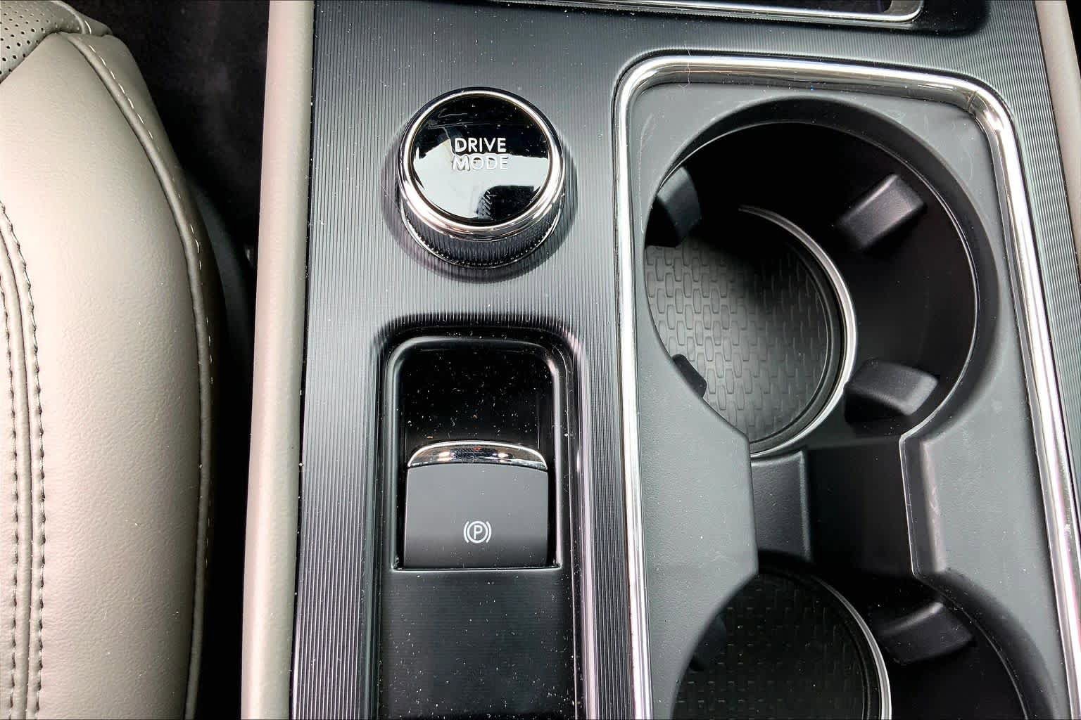 New 2026 Lincoln Corsair Premiere FWD image 20