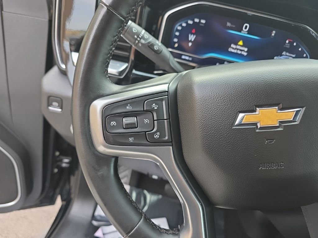 Used 2025 Chevrolet Silverado 2500 LT w/ Convenience Package AWD/4WD image 11