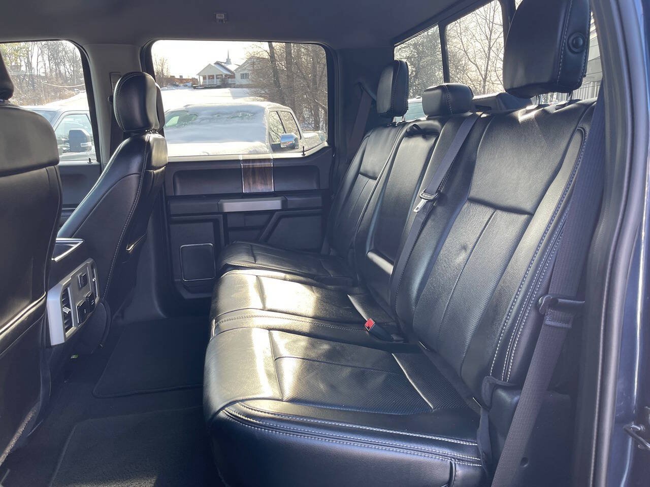 Used 2019 Ford F150 Lariat AWD/4WD image 25