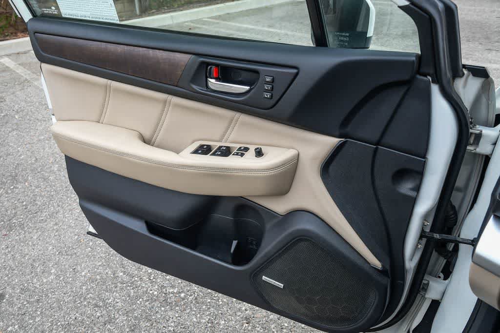 Used 2019 Subaru Outback 2.5i Limited AWD/4WD image 25