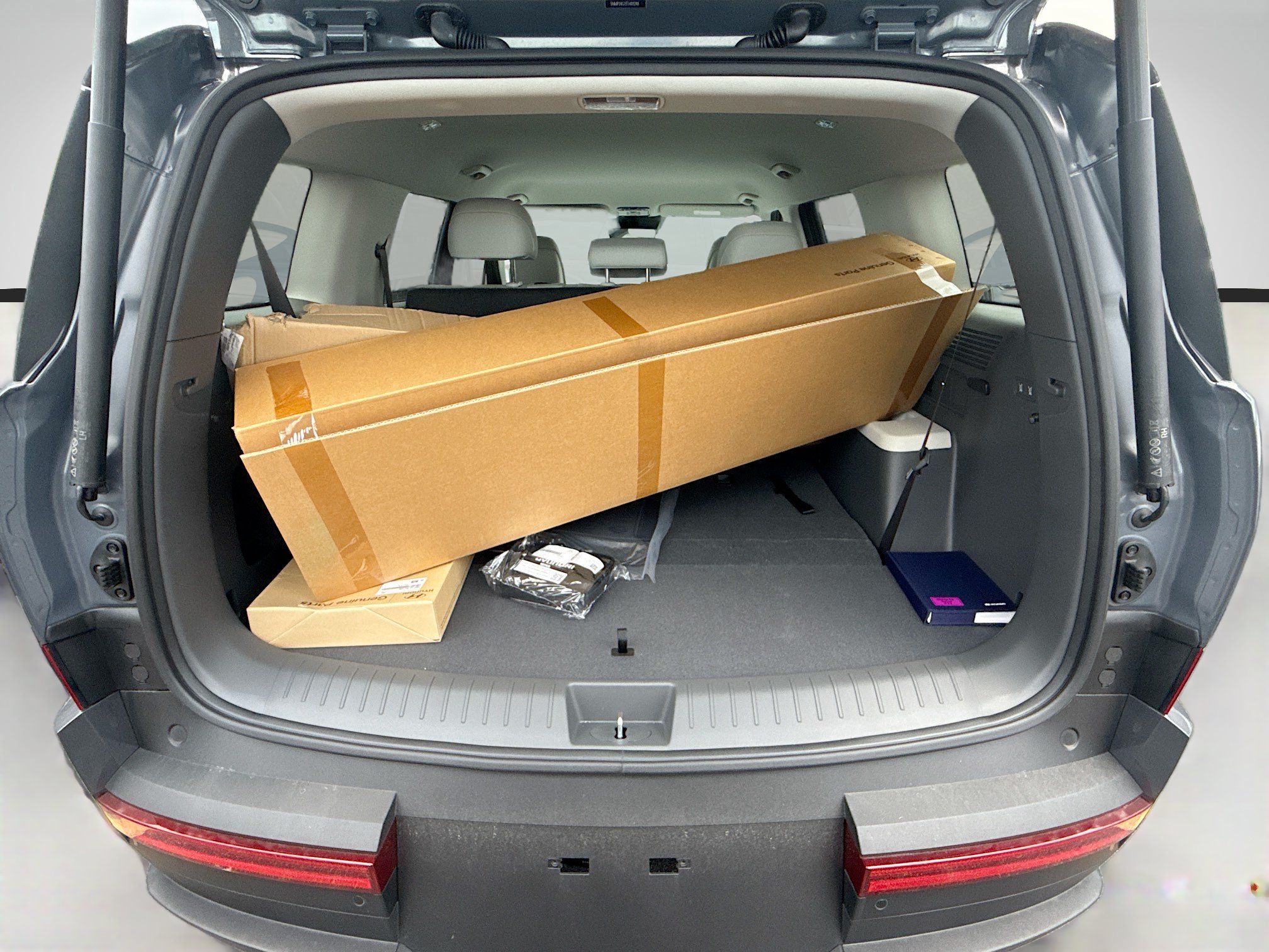 New 2026 Hyundai Santa Fe SEL FWD image 18