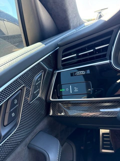 Used 2022 Audi SQ8 Prestige w/ Prestige Package AWD/4WD image 32