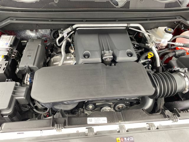 Used 2024 Chevrolet Colorado LT w/ LT Convenience Package AWD/4WD image 21