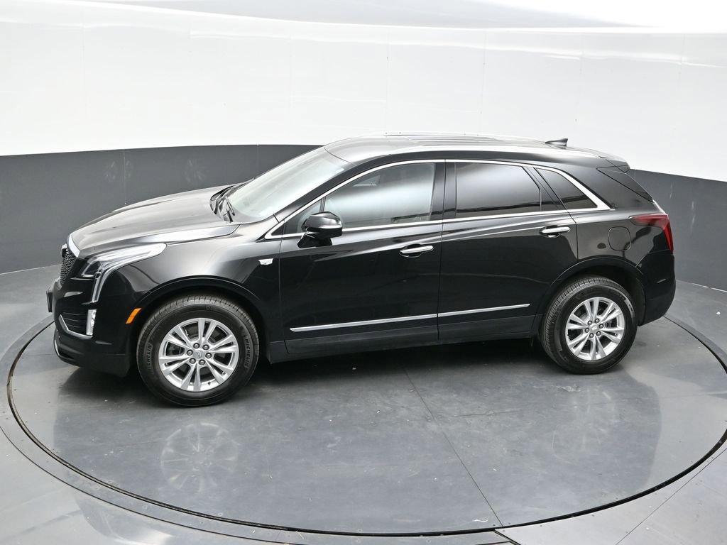 Certified 2025 Cadillac XT5 Luxury w/ LPO, Floor Liner Package image 35