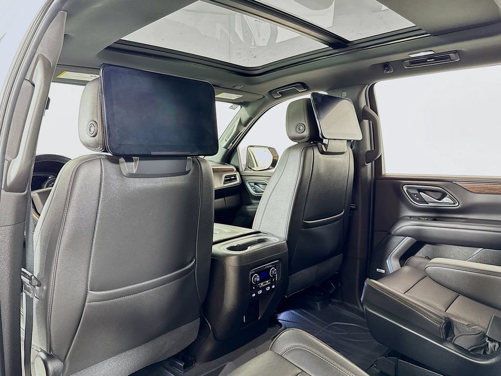 Used 2021 Chevrolet Tahoe High Country AWD/4WD image 18