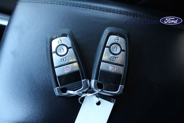 Used 2024 Ford Explorer XLT image 11