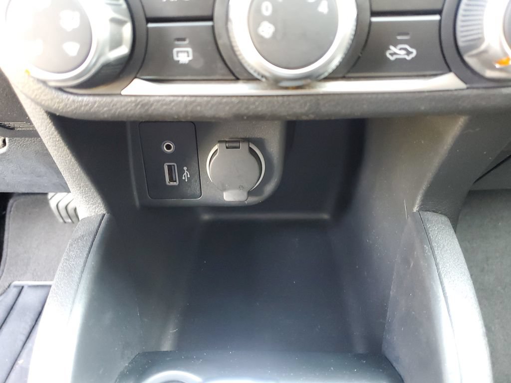 Certified 2024 Nissan Kicks S FWD image 28