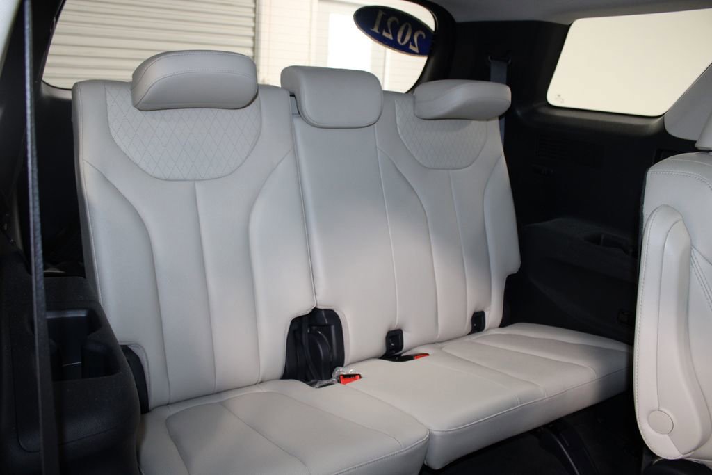 Used 2021 Hyundai Palisade SEL w/ Premium Package FWD image 33