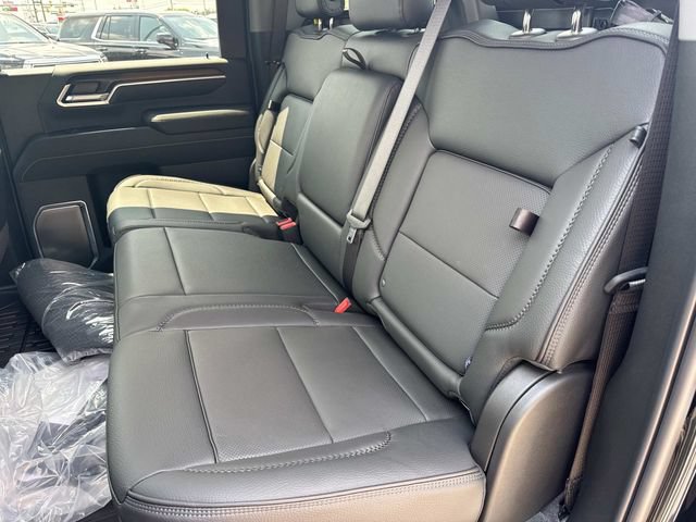 New 2026 GMC Sierra 3500 Denali w/ Denali Reserve Package AWD/4WD image 17