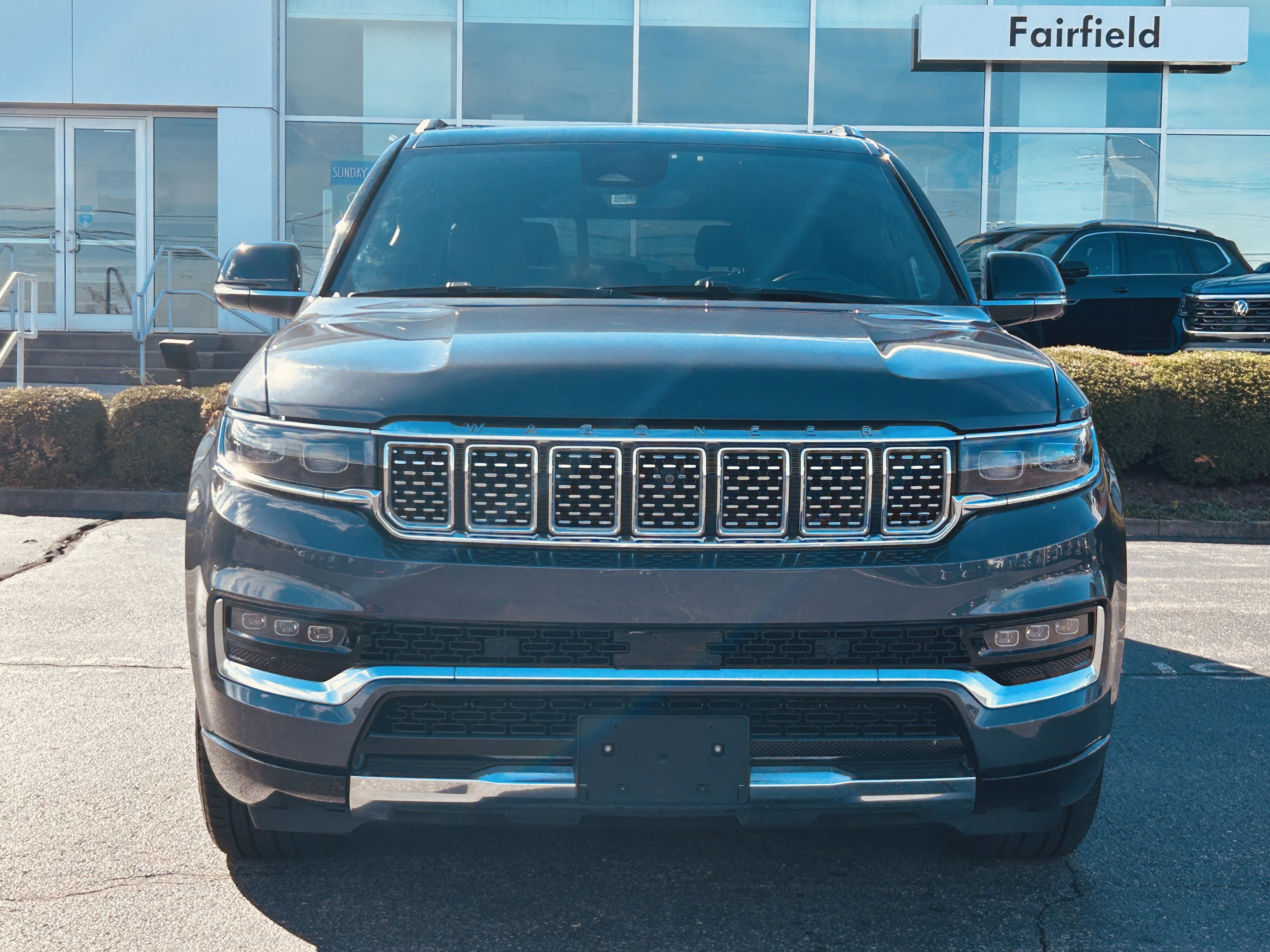 Used 2024 Jeep Grand Wagoneer L Base image 2