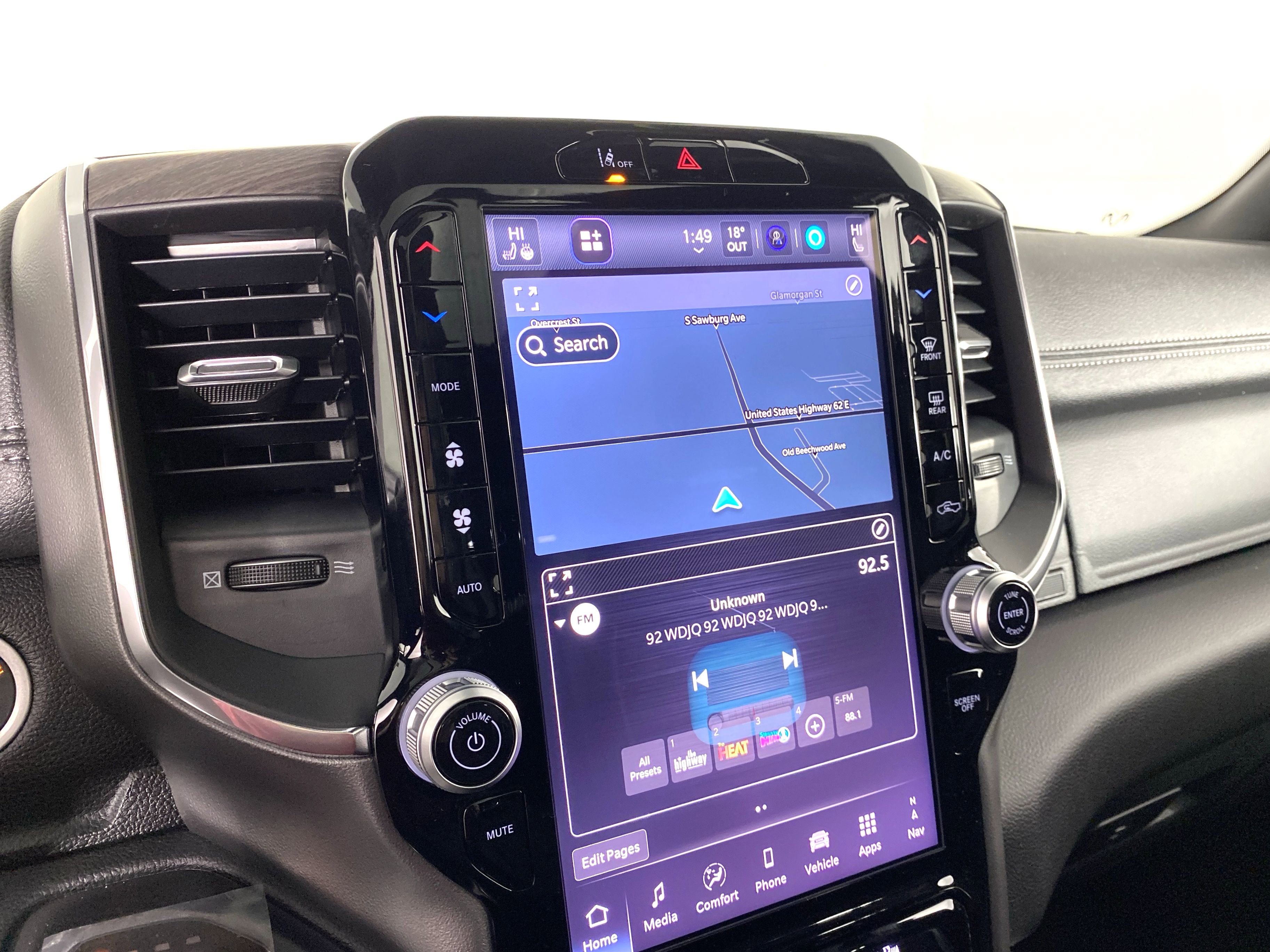 New 2026 RAM 1500 Laramie w/ Laramie Preferred Package image 28