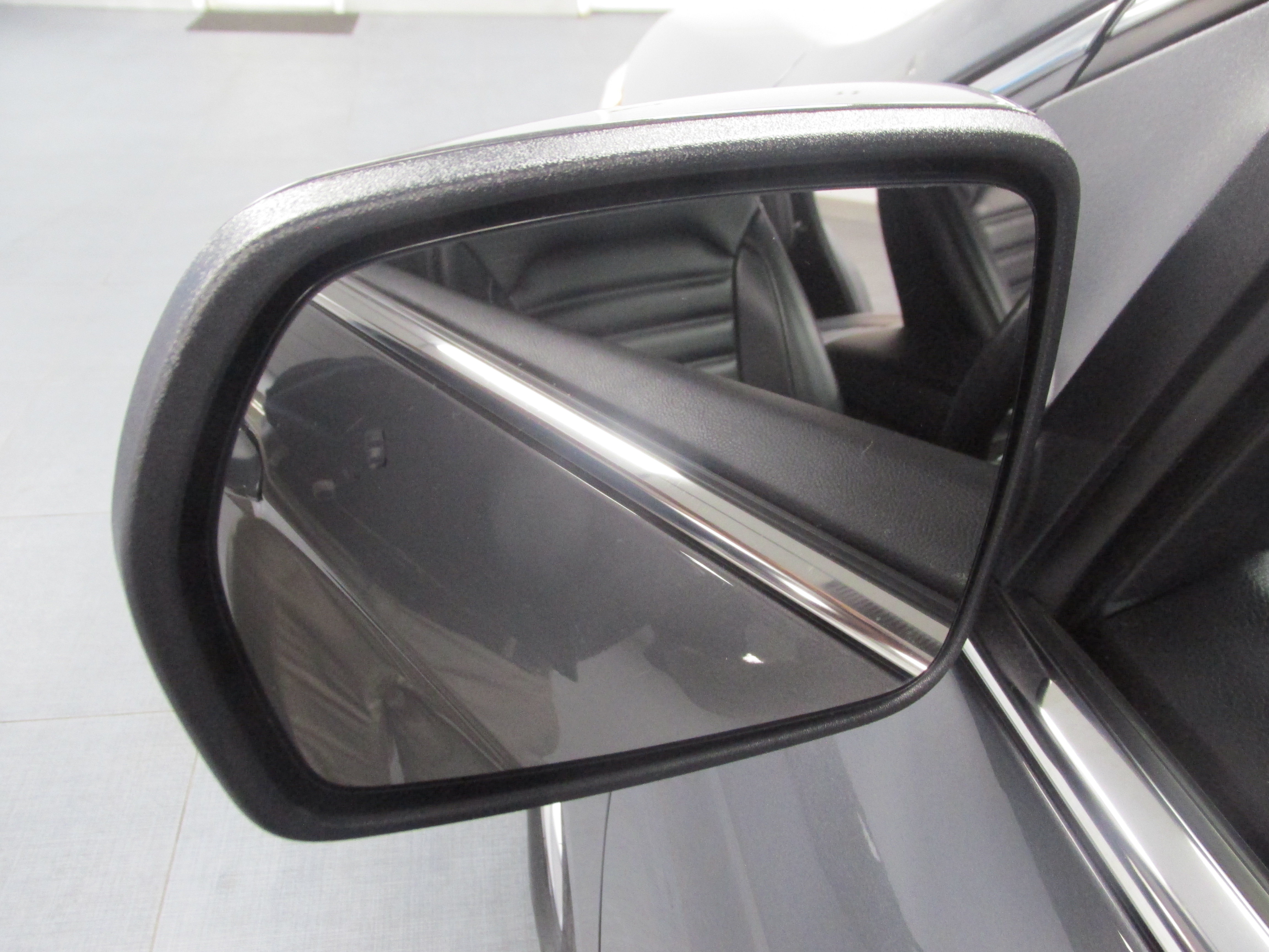 Used 2024 Ford Edge SEL AWD/4WD image 18