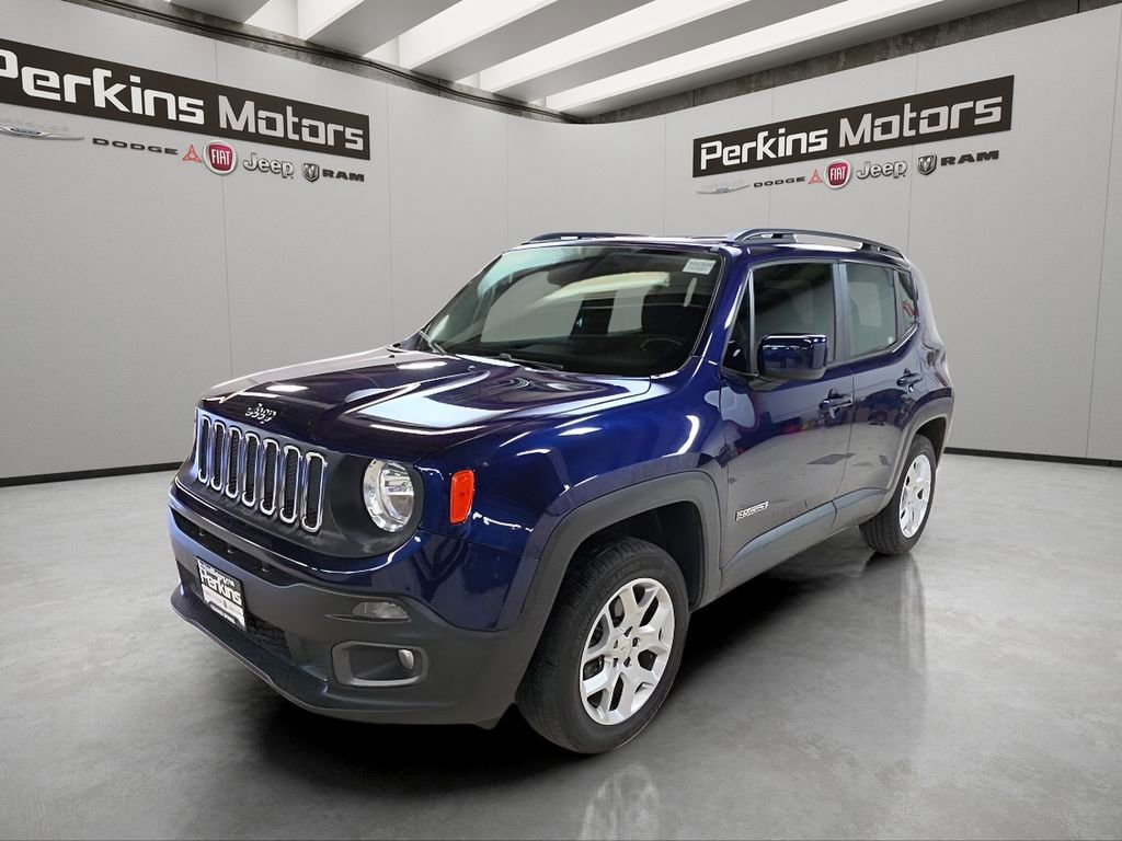 Used 2017 Jeep Renegade Latitude AWD/4WD image 1