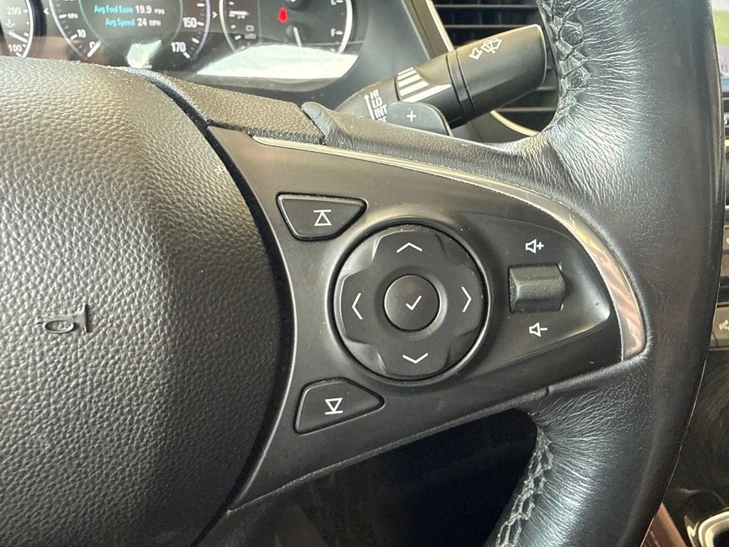 Used 2019 Buick LaCrosse Avenir w/ Driver Confidence Package II AWD/4WD image 19