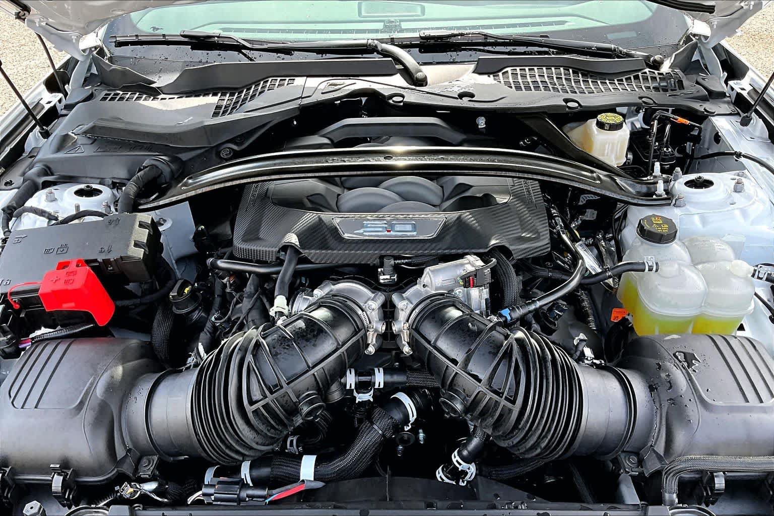 Used 2025 Ford Mustang GT Premium w/ GT Performance Package RWD image 32