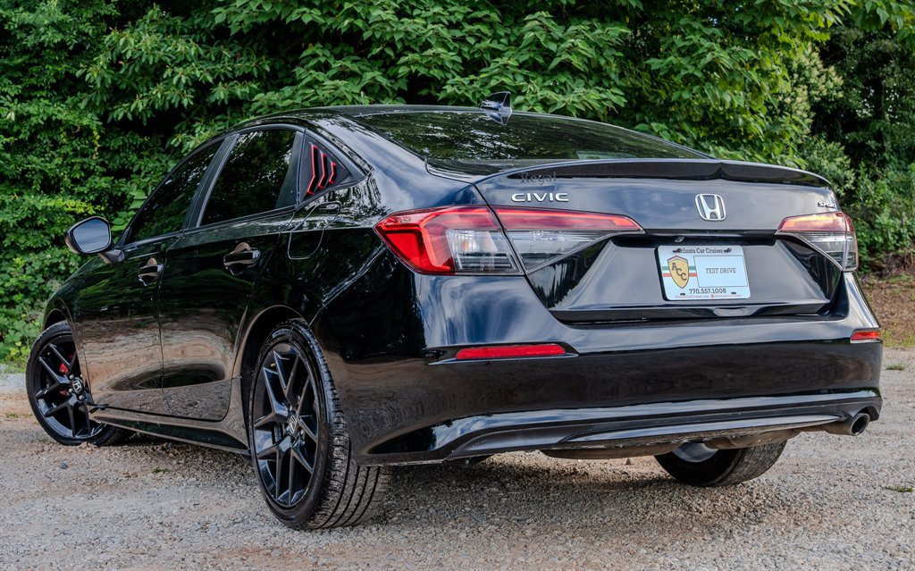 Used 2022 Honda Civic Sport image 3