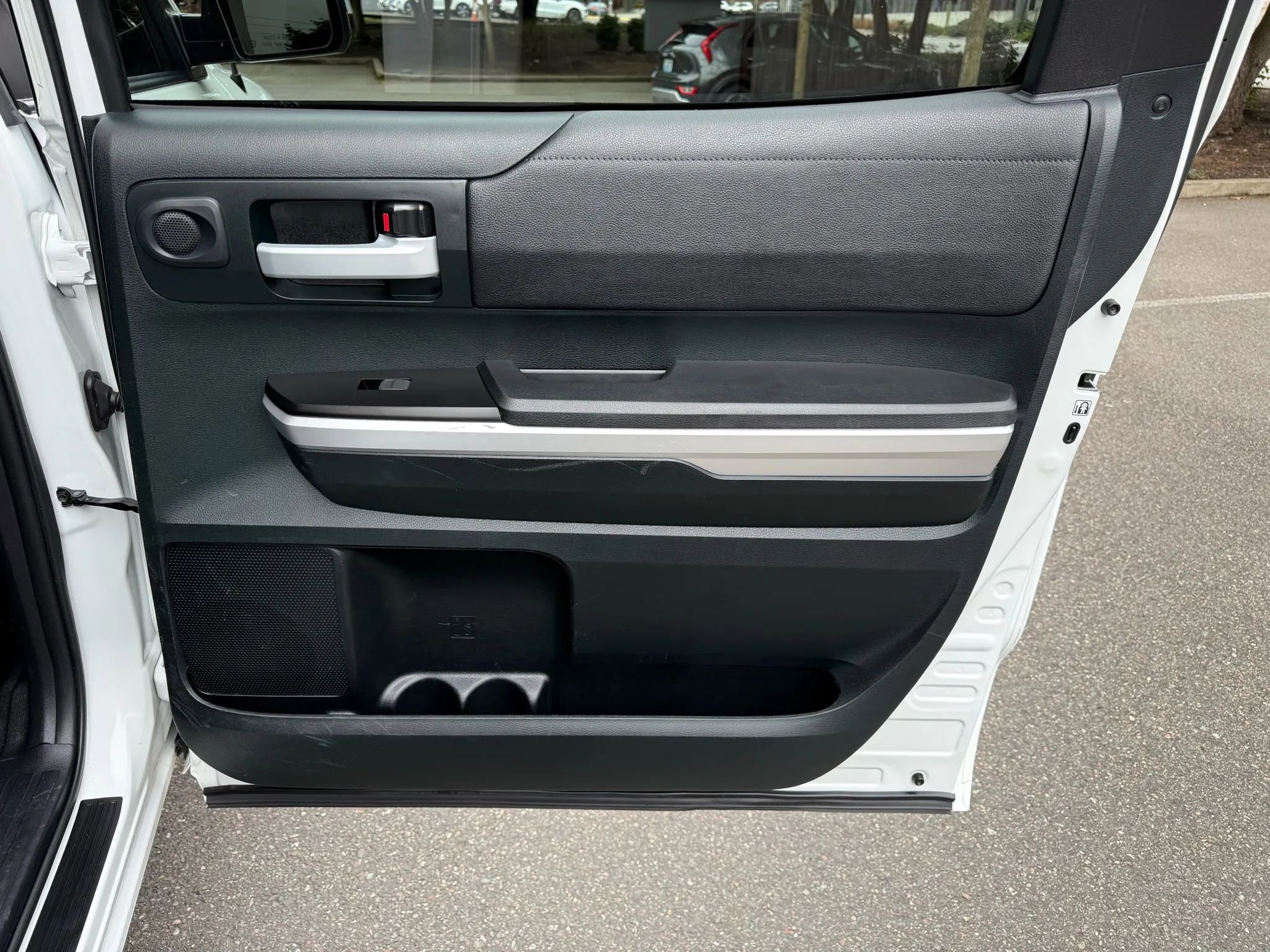 Used 2017 Toyota Tundra SR5 image 21