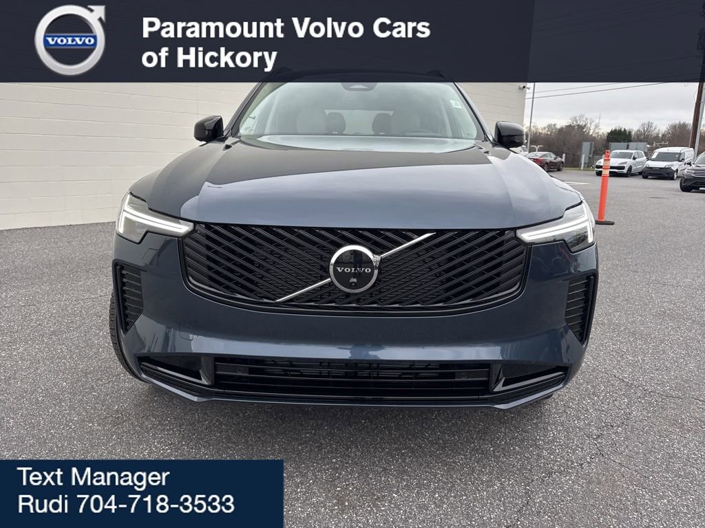 New 2026 Volvo XC90 B6 Ultra w/ Lounge Package image 2